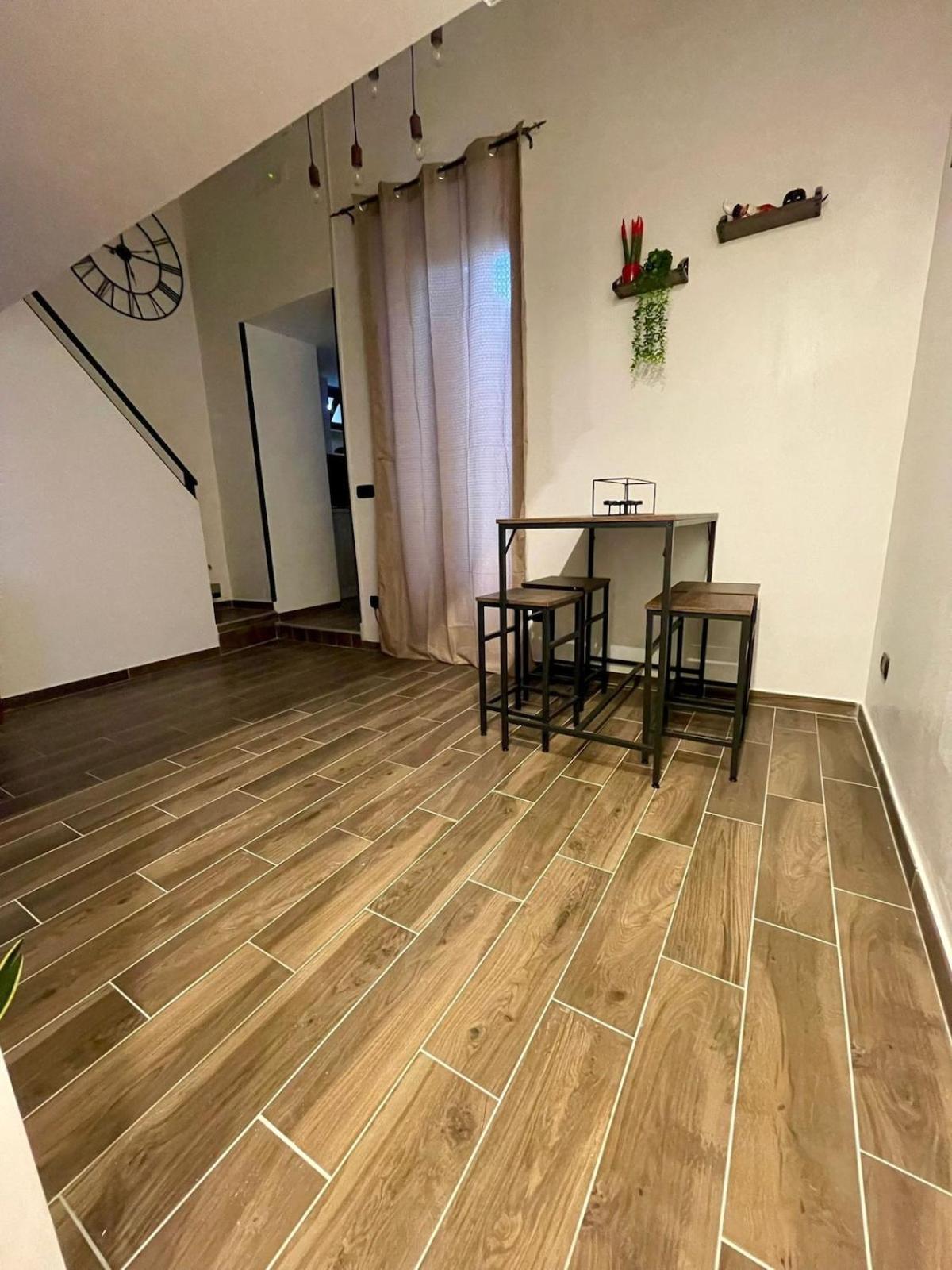 San Gennaro Alla Sanita, In *